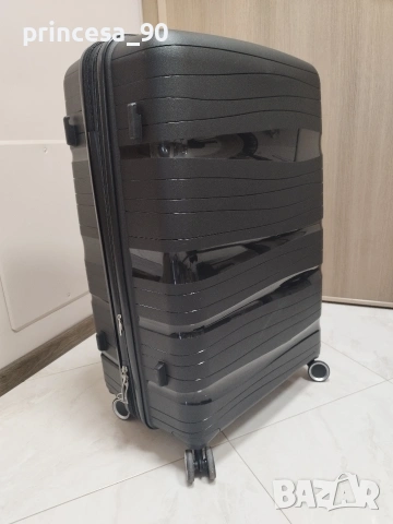 Куфар голям 77х51х30 см