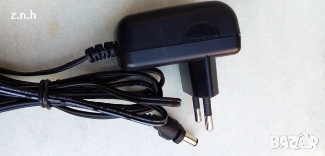 Зарядно Bosch 18V.0,5A, снимка 3 - Друга електроника - 52110181