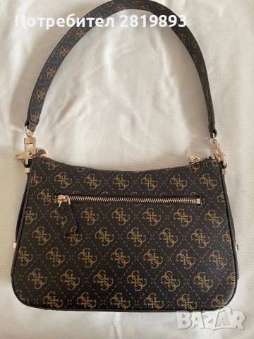 Чанта за рамо Guess, снимка 2 - Чанти - 52750012
