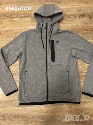 Суитшърт с качулка Nike Sportswear Tech Fleece  Full-Zip Winterized Hoodie ХL, снимка 2 - Спортни дрехи, екипи - 48538825