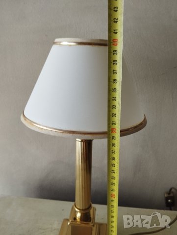 настолна лампа в класически стил, снимка 2 - Настолни лампи - 42991022