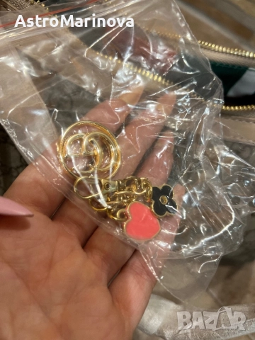 Елегантна чанта – класическа визия в стил Gucci, снимка 4 - Чанти - 52566327