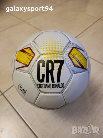 Топка Лео Меси И Кристиано Роналдо, Неймар Мбапе 47лв с шапки 60лв Нов, снимка 2 - Футбол - 39952331