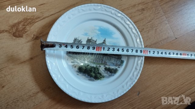 Красива порцеланова чиния., снимка 2 - Други стоки за дома - 43834270