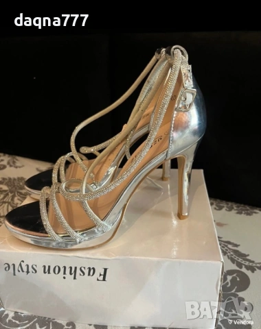 Елегантни обувки на ток