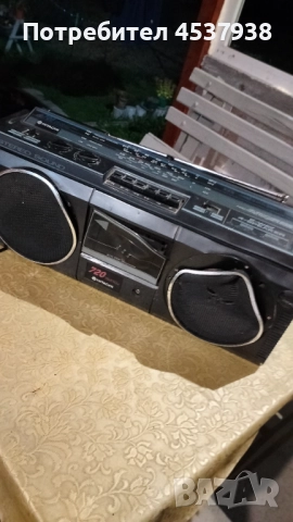 Продавам радио касетофон Хитачи, снимка 2 - Аудиосистеми - 52252445