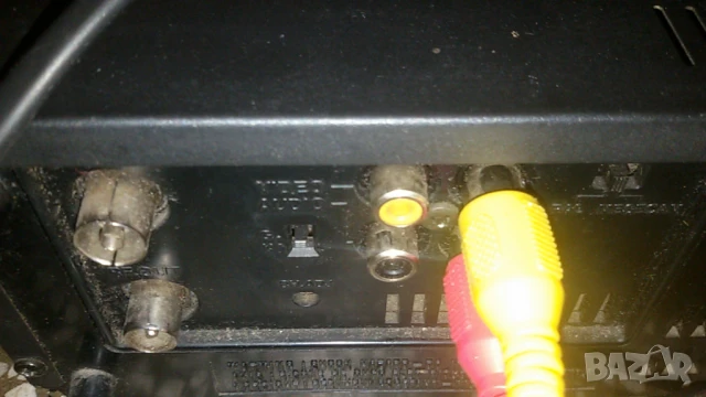 Akai VS-R110EDG video casette player VHS Japan, снимка 12 - Плейъри, домашно кино, прожектори - 51316577