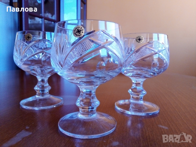 Кристални чаши за коняк