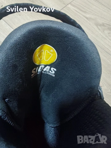 Продавам състезателни ски обувки fis Atomic , снимка 4 - Зимни спортове - 53609567