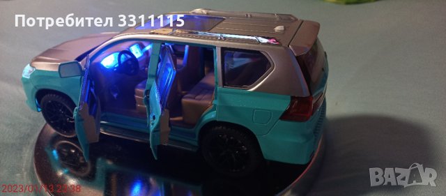 Метална кола Lexus Lx570 , 1:18 ,чисто новa, електрическа с LED светлини 110 лв, снимка 4 - Колекции - 39299307
