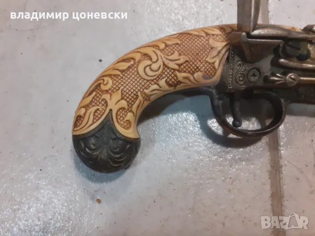 Красив кремъчен пистолет,пищов,оръжие, снимка 2 - Колекции - 48876870