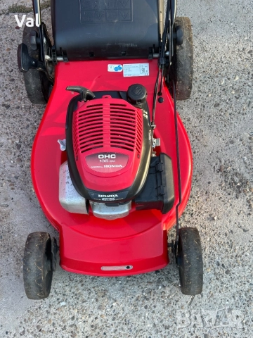 Бензинова самоходна косачка Honda , снимка 2 - Градинска техника - 51771538