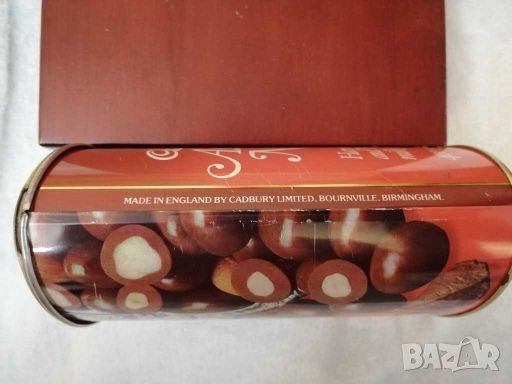 Стара тенекиена кутия от бонбони. , снимка 4 - Колекции - 28451488