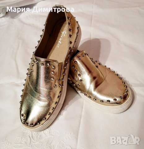 Уникални златисти обувки, снимка 7 - Дамски ежедневни обувки - 37288261