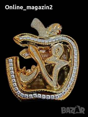 Луксозна статуетка с бляскави елементи в златист цвят, снимка 1