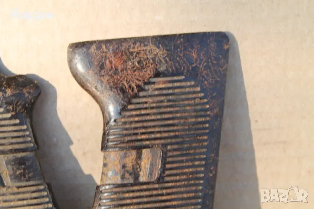 Чирени/дръжки за Чешки пистолет ''ТТ'', снимка 4 - Колекции - 49575934