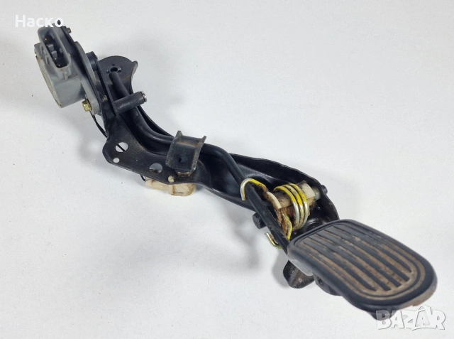 Потенциометър Педал Газ Toyota Avensis T22 2.0 D4D Тойота Авенсис Т22 89281-20010 198300-8000