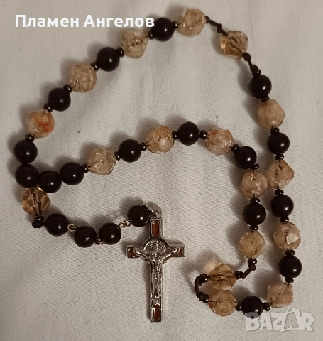 Медальон, висулка, Кръст с мъниста