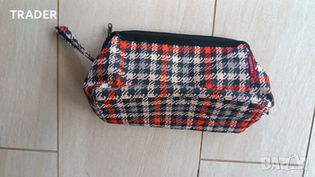 туристически несесер с твърди ъгли Reisenthel, снимка 5 - Други - 40005195