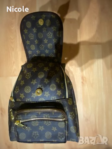 Чанта, кожена тип раница, снимка 4 - Раници - 44102719