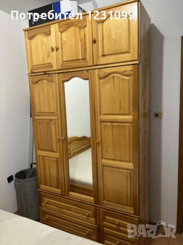 Масивни дървени мебели в отлично състояние