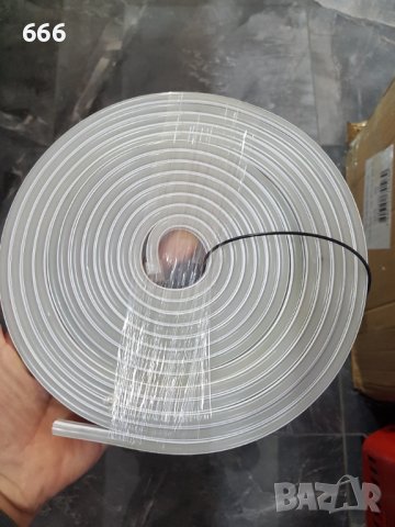 Светеща лента 10 м, снимка 2 - Други - 43209957