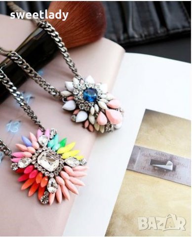 Стилно и модерно колие Фрийда, снимка 3 - Колиета, медальони, синджири - 34985772
