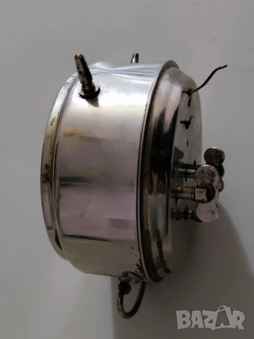 Стар будилник Junghang, снимка 3 - Антикварни и старинни предмети - 52016397