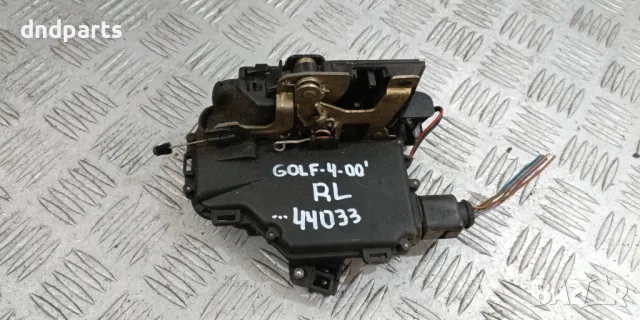 Брава врата VW Golf 4 2000г.(задна лява)	