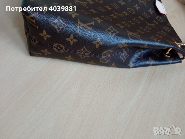 Louis Vuitton Стилна Дамска Чанта с Магнитно затваряне Graceful PM , снимка 5 - Чанти - 44900918