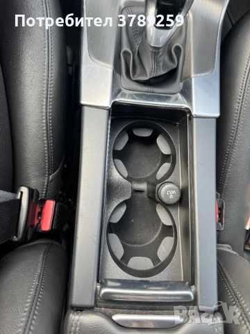 Volvo S60, снимка 4 - Автомобили и джипове - 50714382