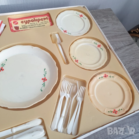 Стар детски сервиз за торти играчка, снимка 4 - Колекции - 52056342