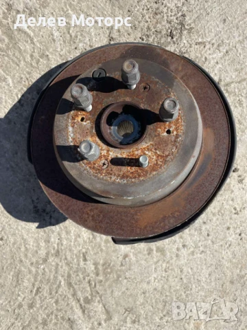 Заден десен шенкел с главина от Honda CR-V, 2.0i, 155 ph, engine R20A, 6 sp., 2015, euro 5, 85000 km, снимка 2 - Части - 51355077