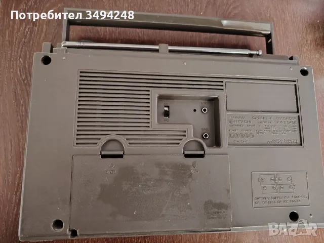 Касетофон Hitachi , снимка 3 - Радиокасетофони, транзистори - 48960363