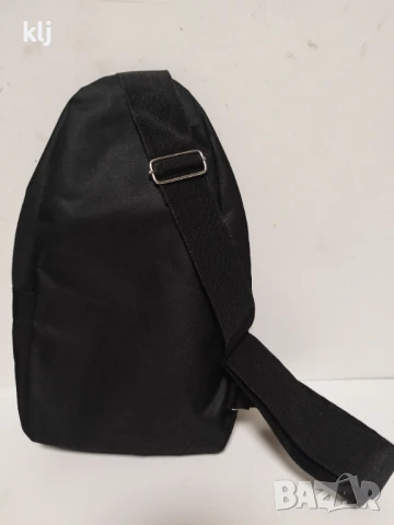 чантичка за  през рамо , снимка 3 - Чанти - 50566840