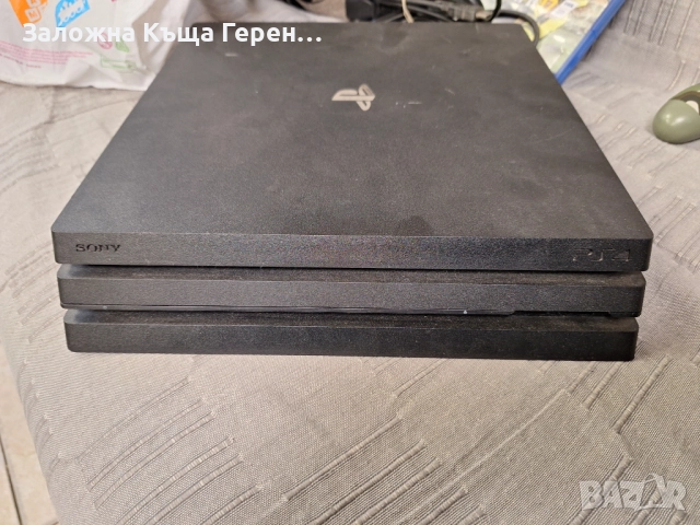 Play station 4 Pro , снимка 3 - PlayStation конзоли - 52560856