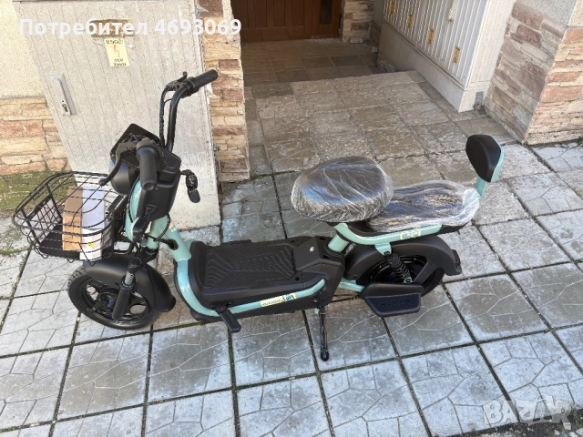 Електрически скутер Kuge 240W, снимка 3 - Велосипеди - 52906879