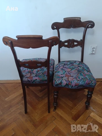 Стари масивни дървени столове от череша с дърворезба

, снимка 4 - Антикварни и старинни предмети - 51074519