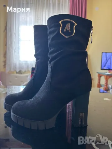 Дамски боти на ток, снимка 1