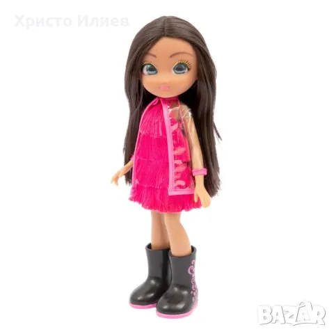 Кукла с реалистични очи UNIQUE EYES Виктория 25см