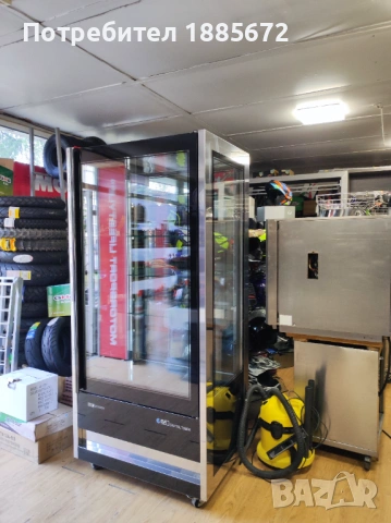 Сладкарска хладилна витрина ISA Cristal Tower, снимка 6 - Хладилни витрини и фризери - 53466176