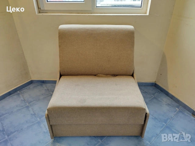 Разтегателен фотьойл с топ матрак 