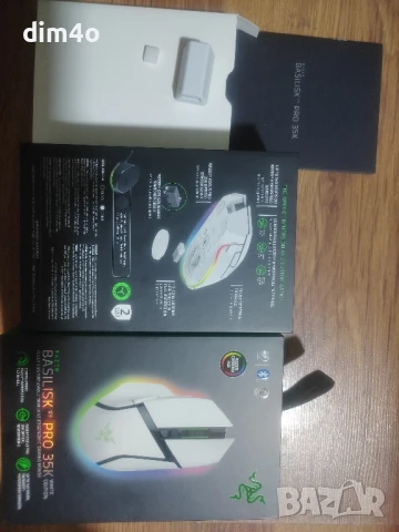 Mouse Razer basilisk v3 pro 35k white edition+ razer dock pro, снимка 11 - Клавиатури и мишки - 51347559