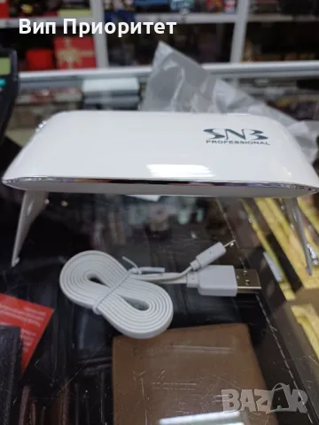 Перфектна мини уредба за изпичане на гелак, снимка 2 - Педикюр и маникюр - 48293132