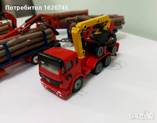 SIKU 1:55 DAF,MAN и MERCEDES-BENZ, снимка 2 - Колекции - 52903109