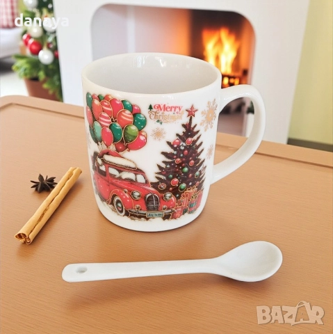 6241 Коледна чаша с ретро автомобил и елха Перфектен подарък за Коледа, снимка 2 - Чаши - 52152174