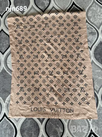 Louis Vuitton, снимка 2 - Шалове - 48234289