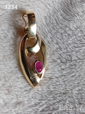 Дизайнерски златен медальон с естествен рубин и диамант ръчна изработка