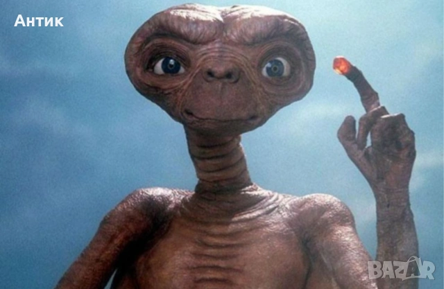 Видеокасета VHS Е.Т. Извънземното Стивън Спилбърг / 1982 год., снимка 3 - Други жанрове - 53569697