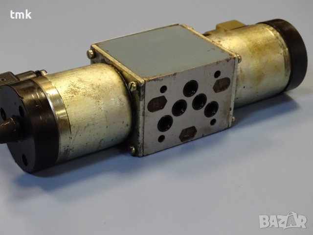 Електромагнитен хидравличен разпределител PX10081-024/00, снимка 6 - Резервни части за машини - 40528416